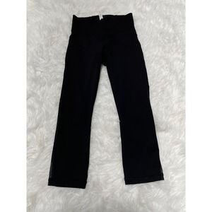 Lululemon Train Times Crop 21" Black Sz 6 Luxtreme High Rise nm